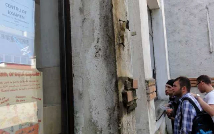 Proba orală la Limba română a făcut deja "victime" în rândul liceenilor de la Olt (FOTO: Mugurel Manea)