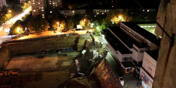 cladire se prabuseste chisinau