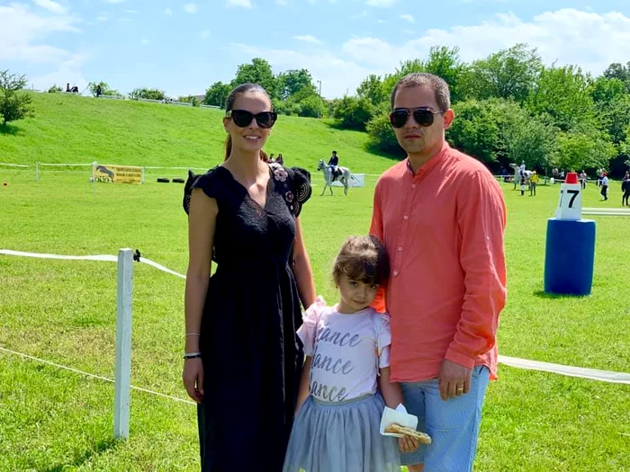 19 livia graur renata sot razvan stefan graur karpatia pony show jpg jpeg