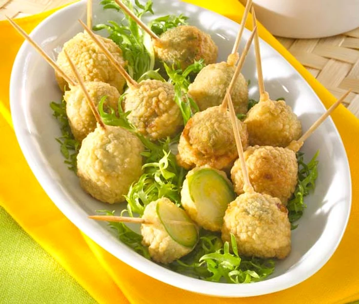 Reţeta Bulgărași pane este o gustare uşoară de vară Foto: Click!