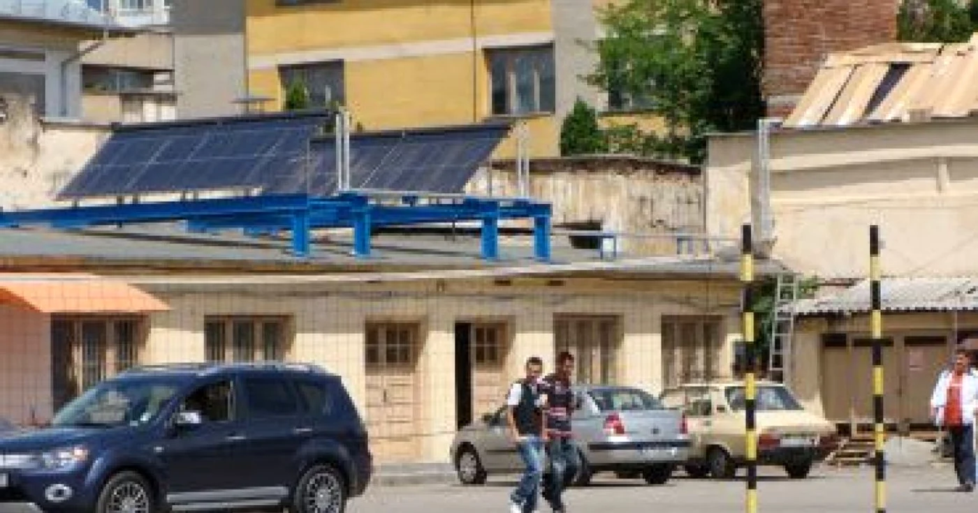 Târgu-Jiu: Sistemul de panouri solare de la CNTV funcţionează din primăvara acestui an