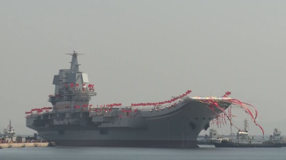 China, la concurență cu SUA. A început construirea unui al patrulea portavion