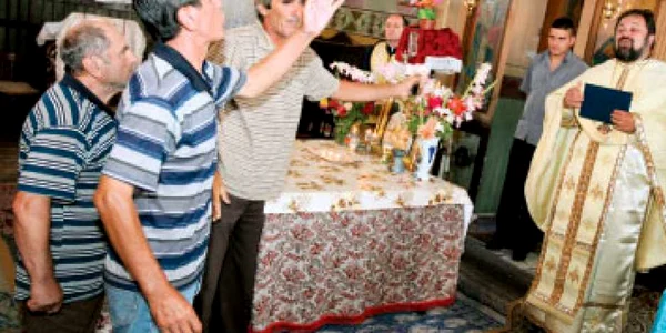 Scandal în Casa Domnului din comuna Leu