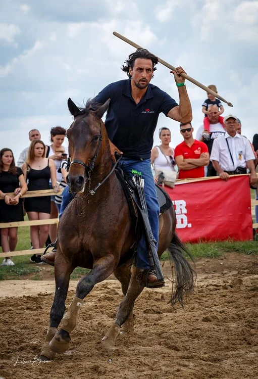 Denis Stefan Uma Haidook 2018 (7) jpeg