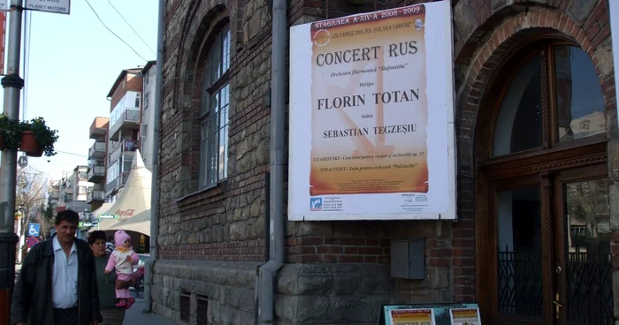 Întâlnirea va avea loc la Filarmonica Ion Dumitrescu