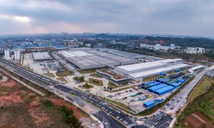  Vedere aeriană cu cea mai mare bază de producție de baterii a companiei BYD FOTO AFP
