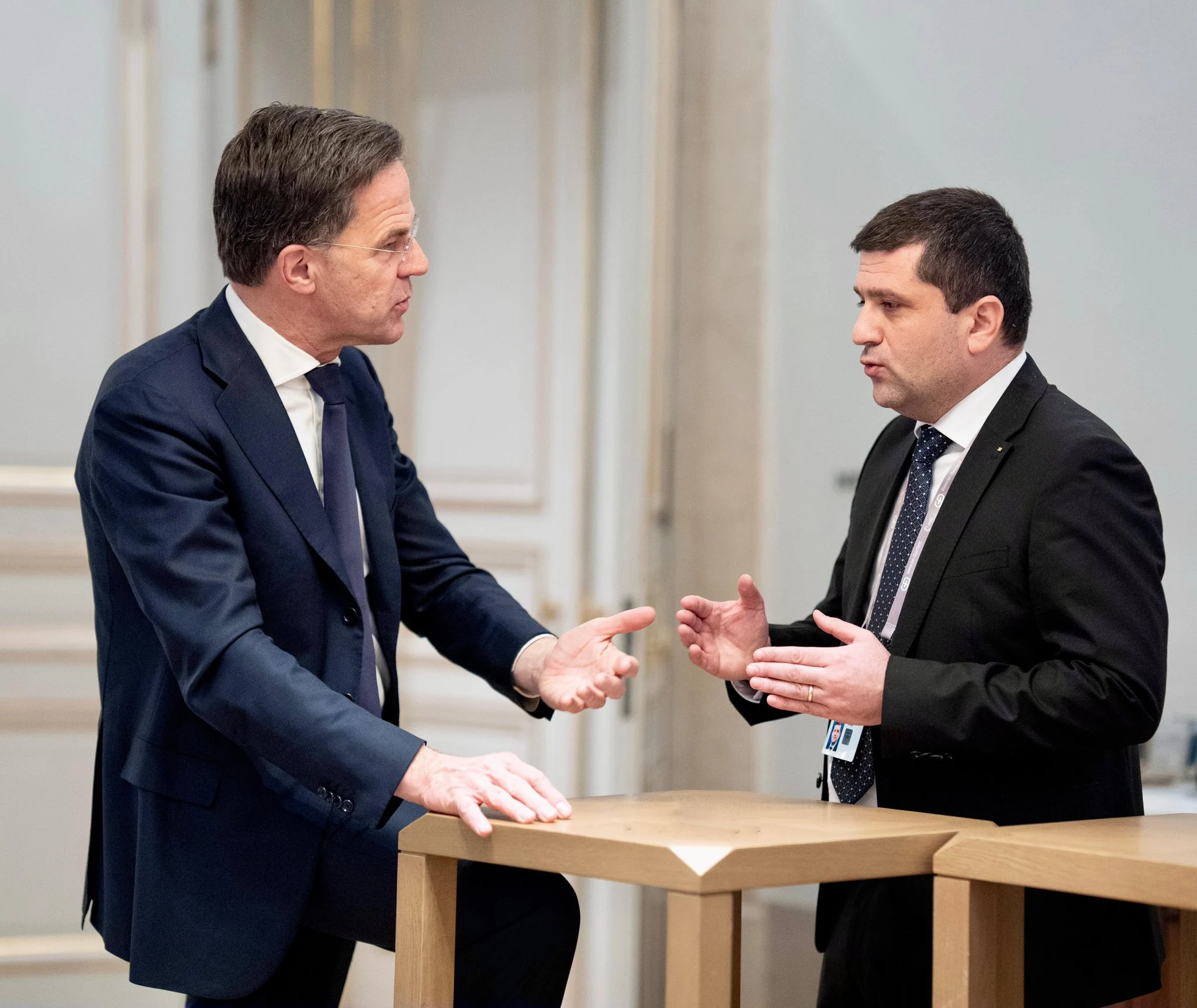 Radu Miruță, după discuțiile cu Mark Rutte: „România își consolidează rolul activ în cadrul NATO”