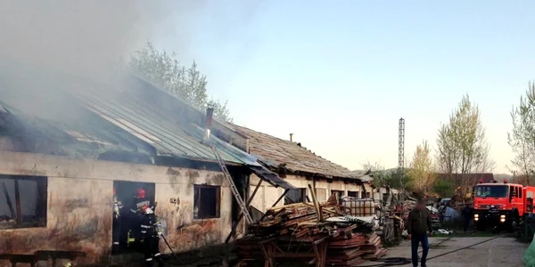 incendiu pucioasa