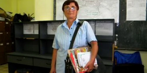 Bistriţa: Portret/Floarea Abadi împarte pensiile de 30 de ani