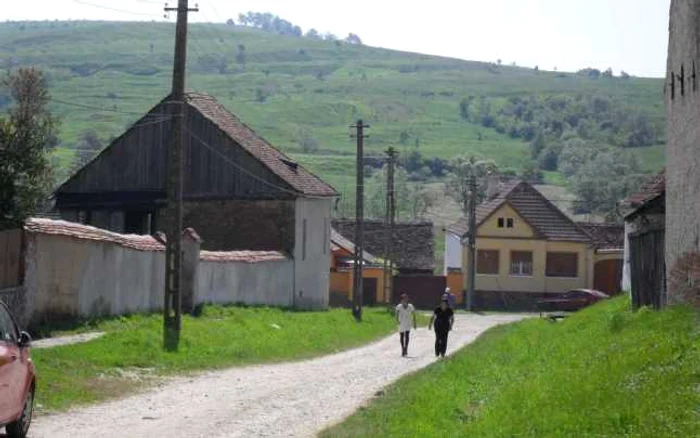 Localnicii din inima Romaniei infrunta zilnic saracia - Foto Ramona Găină