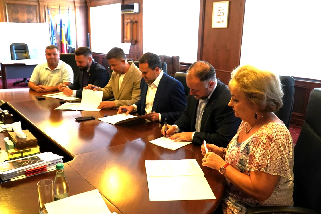 Ministrul Transporturilor a semnat protocolul de colaborare cu Metrorex și edilii