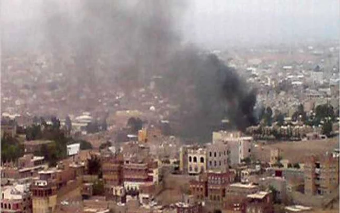 Yemen: Zeci de morţi şi de răniţi în luptele dintre armată şi rebeli
