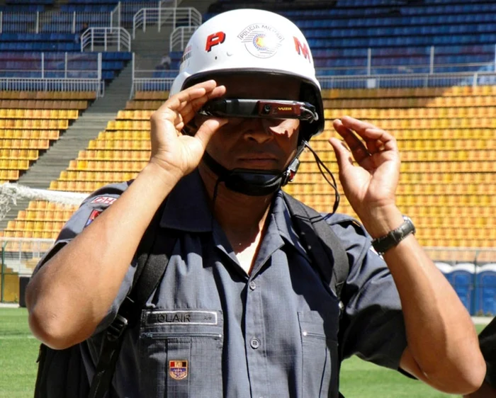 ochelari politie brazilia