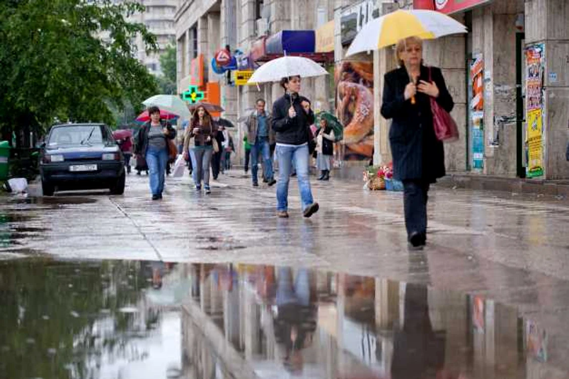 Vremea devine capricioasă în acest sfârşit de săptămână FOTO Adevărul