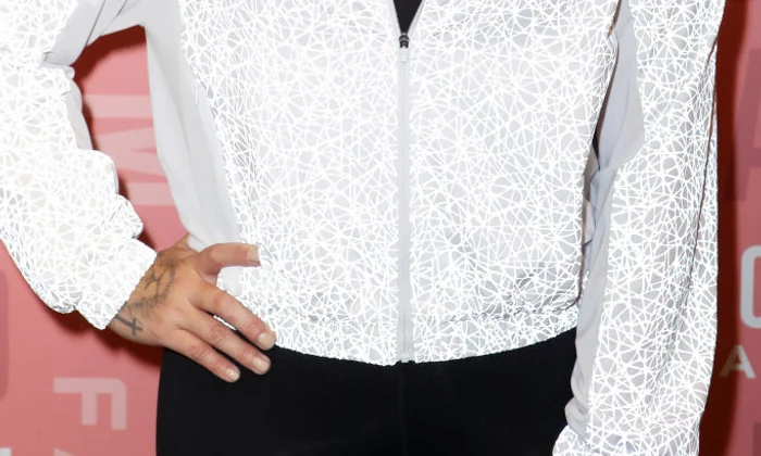 Demi Lovato visits Fabletics at The Village at Westfield Topanga jpeg