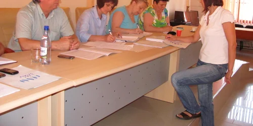 Dosarelor celor care nu sunt acum în funcţie vor fi evaluate la Inspectoratul Şcolar