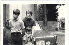 Radu R. Florescu with his sons Nick and John (© Florescu family archive)