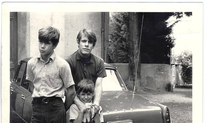 Radu R. Florescu with his sons Nick and John (© Florescu family archive)