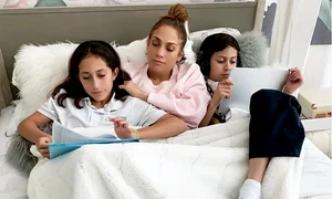 Jennifer Lopez, poreclă pentru gemeni 1  foto   Instagram  jpg