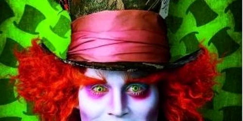 "Alice în Ţara Minunilor" rulează în premieră la cinematograful Luna din Brăila