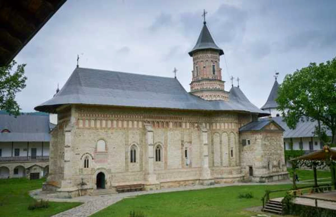 biserica neamt
