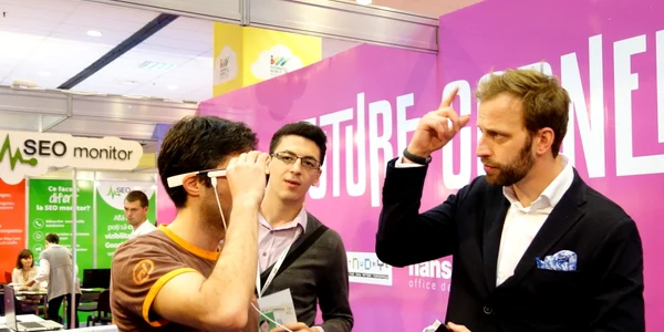 imworld google glass foto razvan baltaretu/adevarul