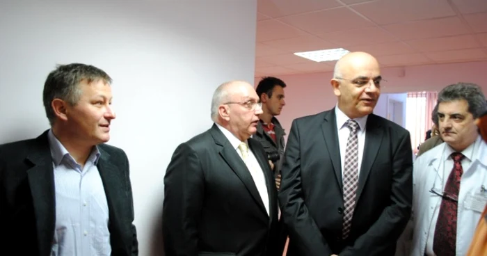 Dr. Raed Arafat a inaugurat secţia de oncologie FOTO Adevarul