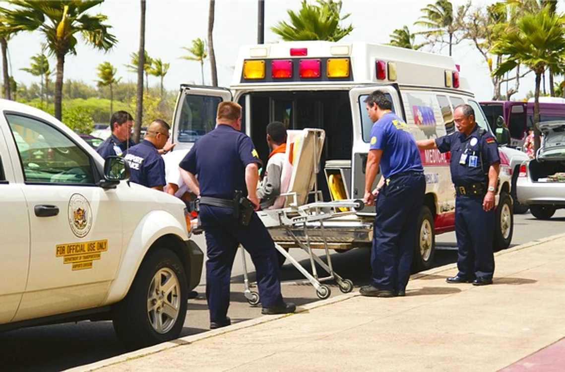 
    Băiatul de 16 ani a fost luat în custodie de autorităţi. (Foto: Chris Sigidono/The Maui News)  
