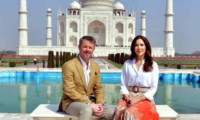 Printul Frederik si Printesa Mary a Danemarcei la Taj Mahal   pagina oficiala jpg