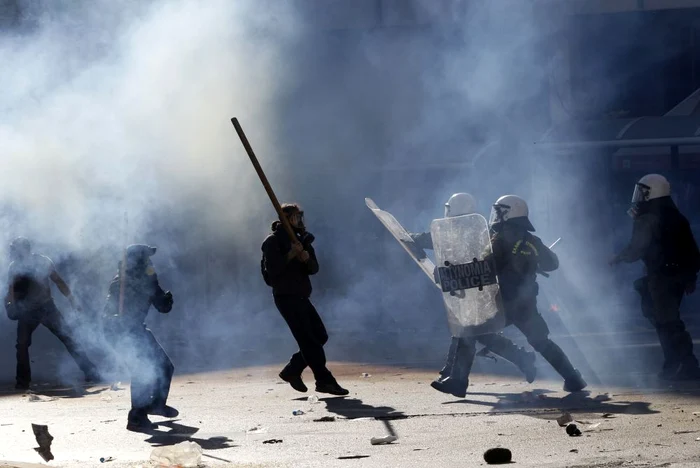 Protestele din Grecia în imagini