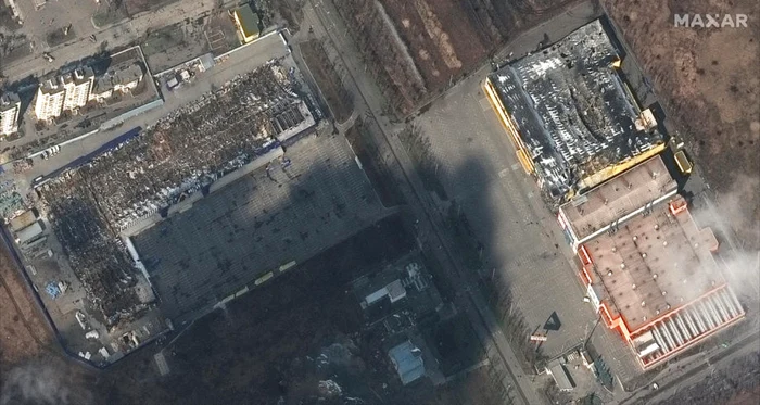 Mariupol sub bombardamente FOTO EPA-EFE