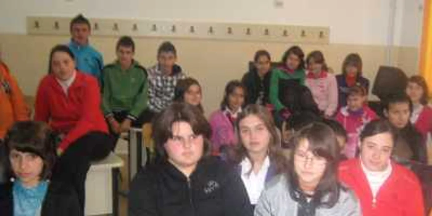 Copiii au aflat, unii pentru prima oară, de “trenurile morţii” 