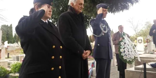 Depuneri de coroane la monumentul piloţilor germani de zepelin FOTO Ştefan Both