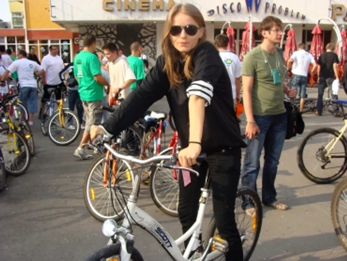 Oradea: CAMPANIE/Sportivul Zilei/Natalia Prodaniuc: „Ar fi mai ușor dacă am avea piste pentru bicicliști”