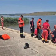 lacul cazanesti jpg