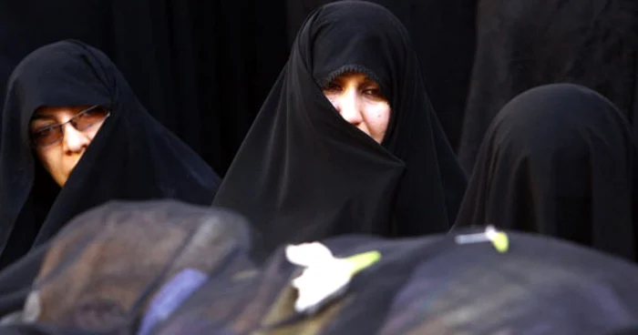 Confruntări între poliţie şi manifestanţii împotriva puterii au izbucnit în Iran