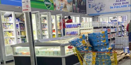 galeriile comerciale din Piata Cocoş din Ploieşti au fost închise temporar de ANPC