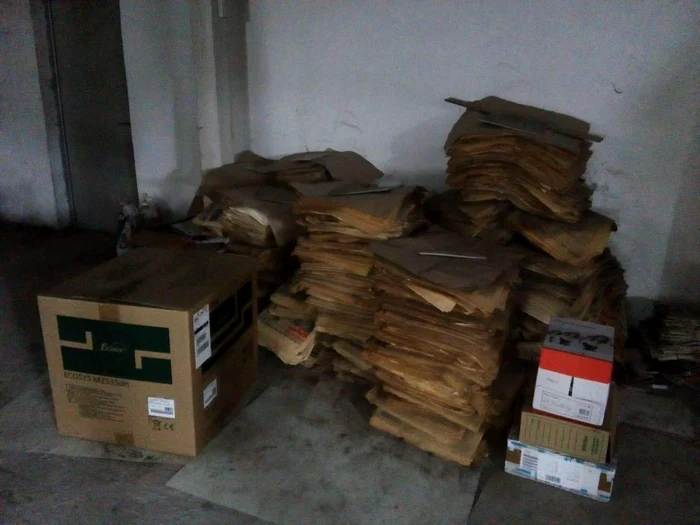 Angajații Arhivelor Naționale ale României, în prima grevă în 192 de ani. Foto: Facebook/Europol