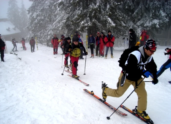 Turiştii sunt sfătuiţi să nu se aventureze pe munte zilele acestea