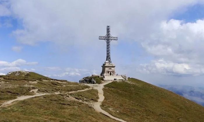 Crucea de pe Caraiman va fi restaurată jpeg