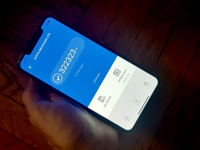 iphone xs max test anututu FOTO Adrian Pogîngeanu