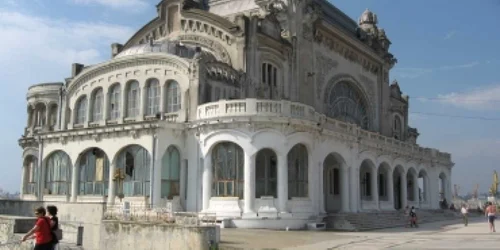 Constanţa: Litoral 2009 / Cazinoul din oraşul vechi, ruină de lux  (GALERIE FOTO)