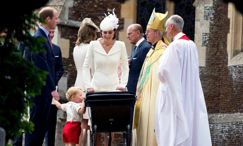 Arhbiepiscopul de Canterbury Justin Welby la botezul Prințesei Charlotte, cu Prințesa Kate, Prințul William și Prințul George   GettyImages 479548746 jpg