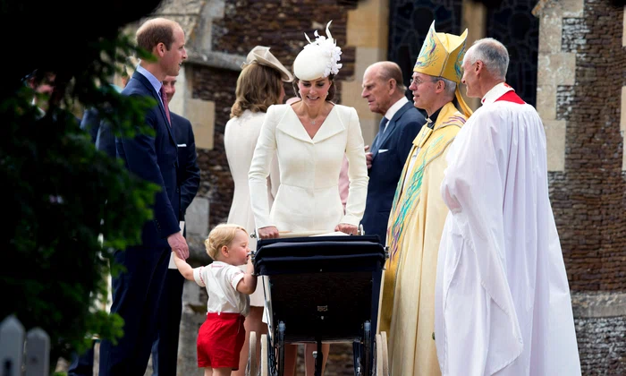 Arhbiepiscopul de Canterbury Justin Welby la botezul Prințesei Charlotte, cu Prințesa Kate, Prințul William și Prințul George   GettyImages 479548746 jpg