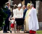 Prințesa Kate, Prințul William, Prințul George și Arhiepiscopul de Canterbury, Justin Welby, care a oficiat botezul Prințesei Charlotte. FOTO: Getty Images