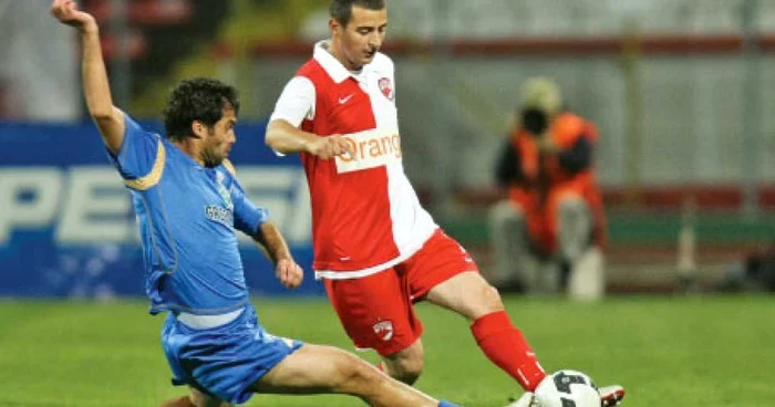 Ianis Zicu (dreapta) a fost folosit sporadic în acest sezon