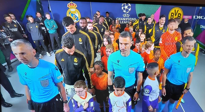 Partida Real Madrid - Dortmund a avut parte de incidente chiar la început. Captură TV