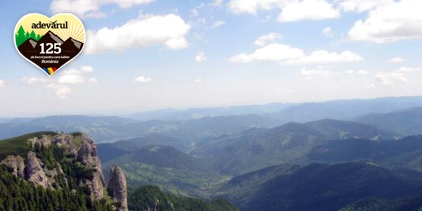 De pe muntele Ceahlău vederea este impresionantă FOTO Florin Jbanca
