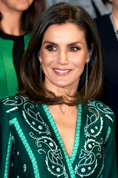 2 queen letizia of spain gettyimages 1081941276 jpg jpeg