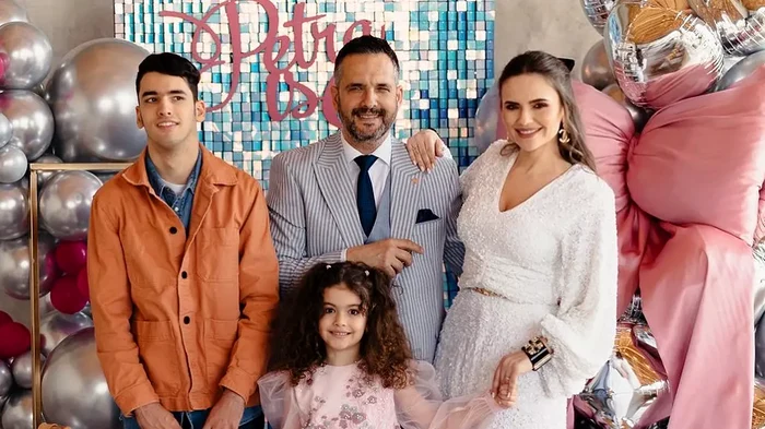 Cristina Șișcanu și familia ei se mută din România / foto: social media